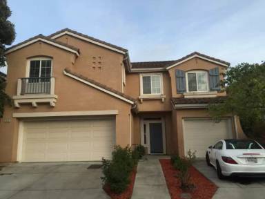 Main picture of 2340 Pacifica Ct