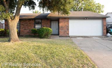 Main picture of 5324 Yager Dr