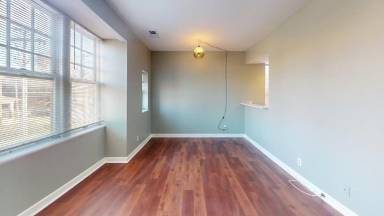 Main picture of 1515 S 39th St