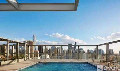 Main picture of 747 N La Salle Dr