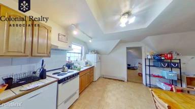 Main picture of 179 Elm St