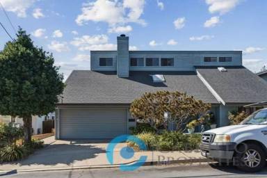 Main picture of 2620 Deerpark Dr