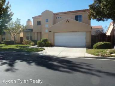 Main picture of 40137 La Cota Dr