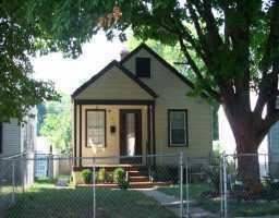 Main picture of 936 Camden Ave