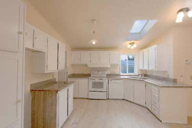 Main picture of 6612 5th Way SE