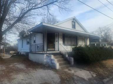 Main picture of 1839 Ervay Ave