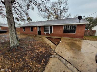 Main picture of 7104 Richmond Dr