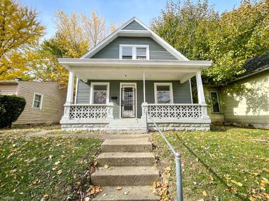Main picture of 1820 Singleton St