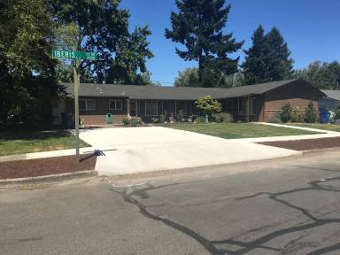 Main picture of 4007-4013-4017 Iberis St NE