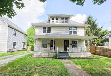 Main picture of 905 Berwin St