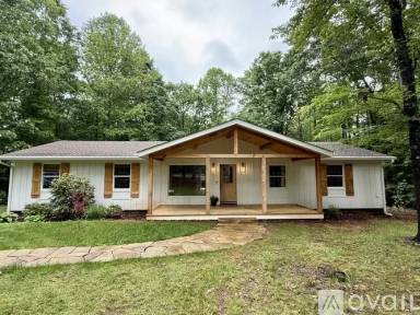 Main picture of 2389 N Boston Rd