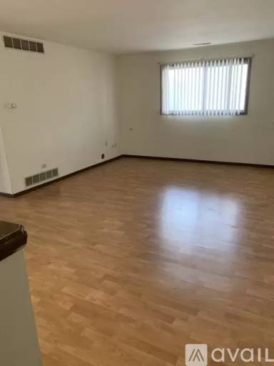Main picture of 724 Moraine Trce