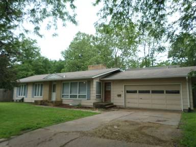 Main picture of 1121 N 8th St