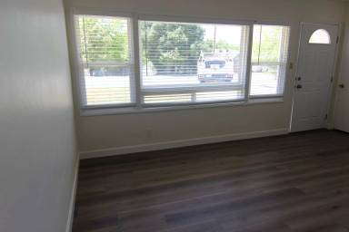 Main picture of 8671 Santa Rosa Rd