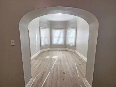 Main picture of 811 V St