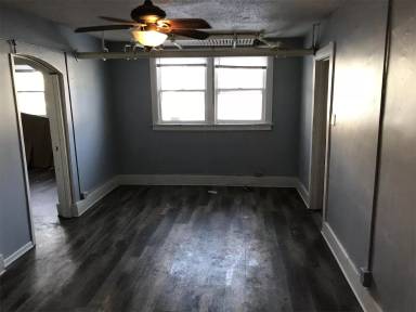 Main picture of 2600 Kingman - 11