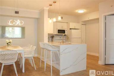Main picture of Porto Bellagio Condominiums