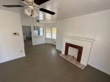 Main picture of 1523 25th St