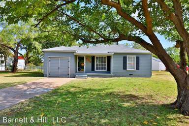 Main picture of 1533 Ballinger St