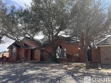 Main picture of 4715 French Quarter Ct