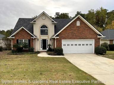 Main picture of 4225 Deerwood Ln