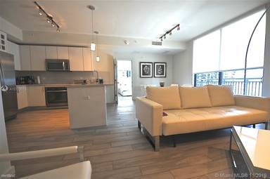 Main picture of Nine At Mary Brickell Village