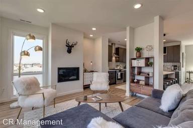 Main picture of 544 Enterprise Blvd