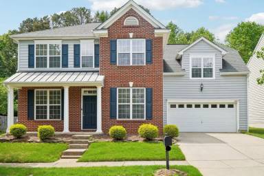 Main picture of 14417 Laurel Tree Ln