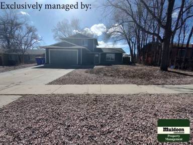 Main picture of 3113 Greenwood Cir