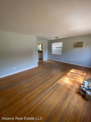 Main picture of 2321 11th St S