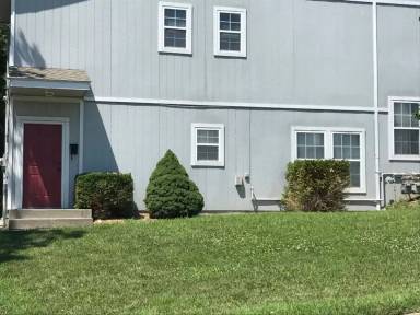 Main picture of 2312 Marty Ave