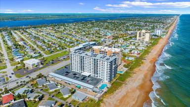 Main picture of Regency Plaza Condominium