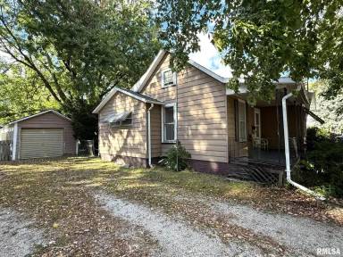Main picture of 852 Maple Ave