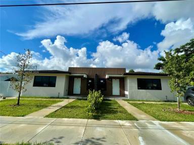 Main picture of 11846 SW 213th St