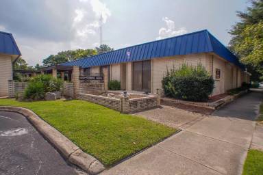 Main picture of Mid-Town Mall/200 W. Ash - 100