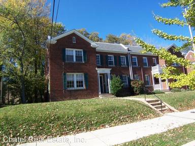 Main picture of 2216 40th Pl NW