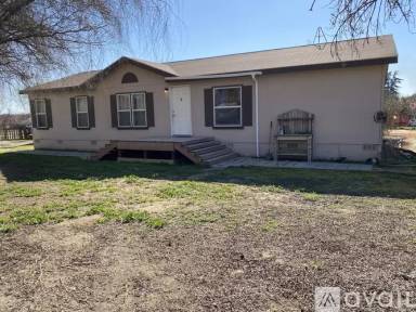 Main picture of 16361 E Rose Ave