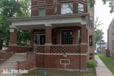 Main picture of 2537 N Kildare Ave