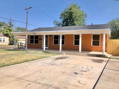 Main picture of 2012 31st St