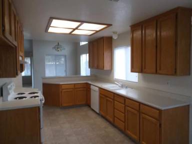 Main picture of 211 Stonewood Dr
