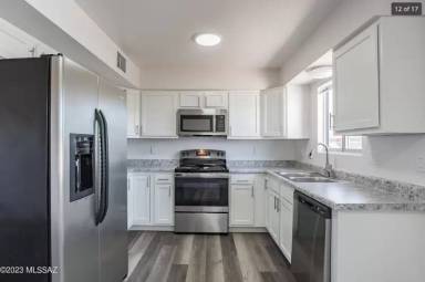 Main picture of 1108 E Fort Lowell Rd