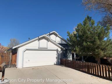 Main picture of 326 Sandalwood Dr