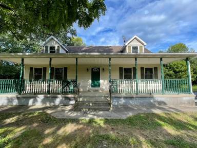 Main picture of 227 Mill Rd