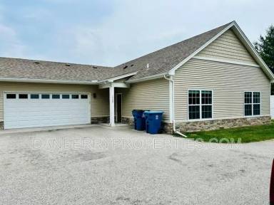 Main picture of River Park Condominiums