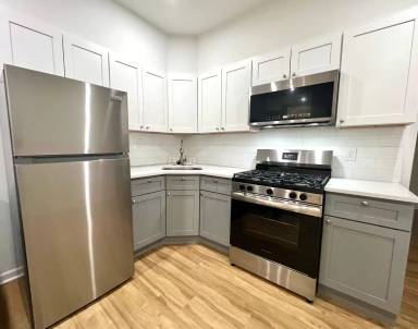 Main picture of 4047 N Broad St