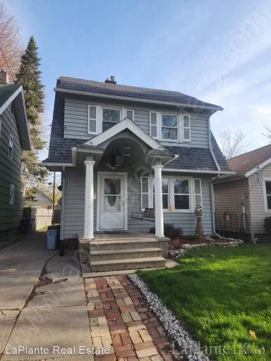 Main picture of 1315 Luscombe Dr