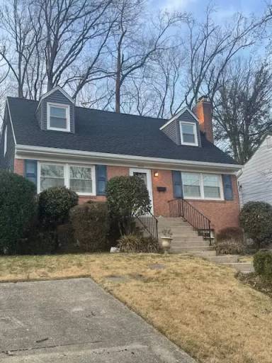 Main picture of 5828 Dewey St
