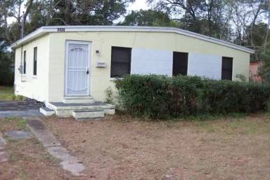 Main picture of 3436 Moncrief Rd W