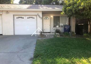 Main picture of 5049 Walnut Ave