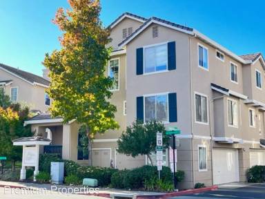 Main picture of 1016 Phoenix St